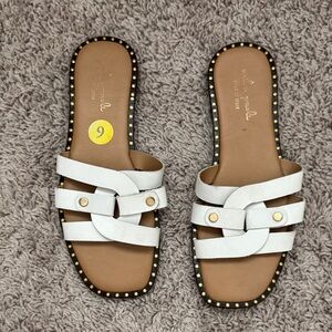 Mila Paoli White and Tan Slide Sandals